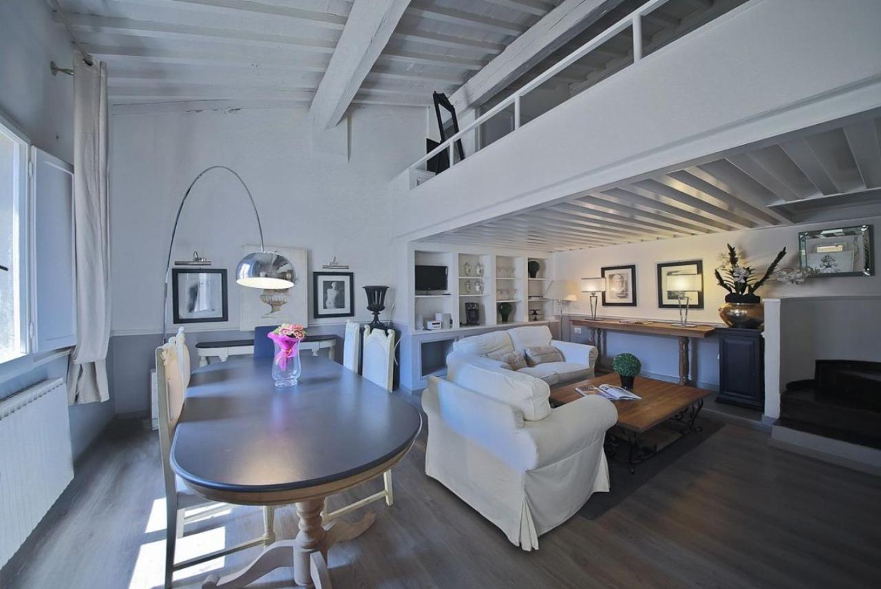 Maggio White Firenze